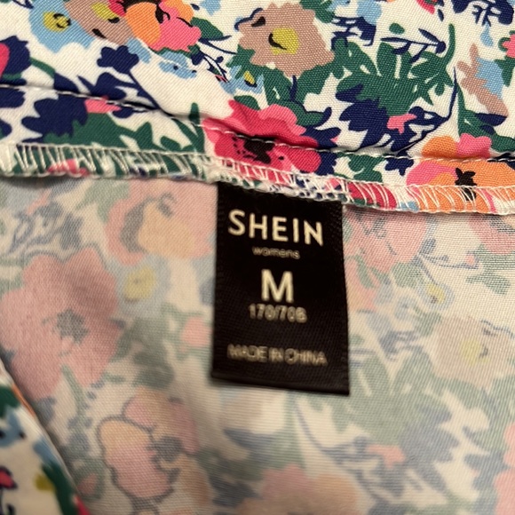 Shein size medium floral skirt - Picture 8 of 11